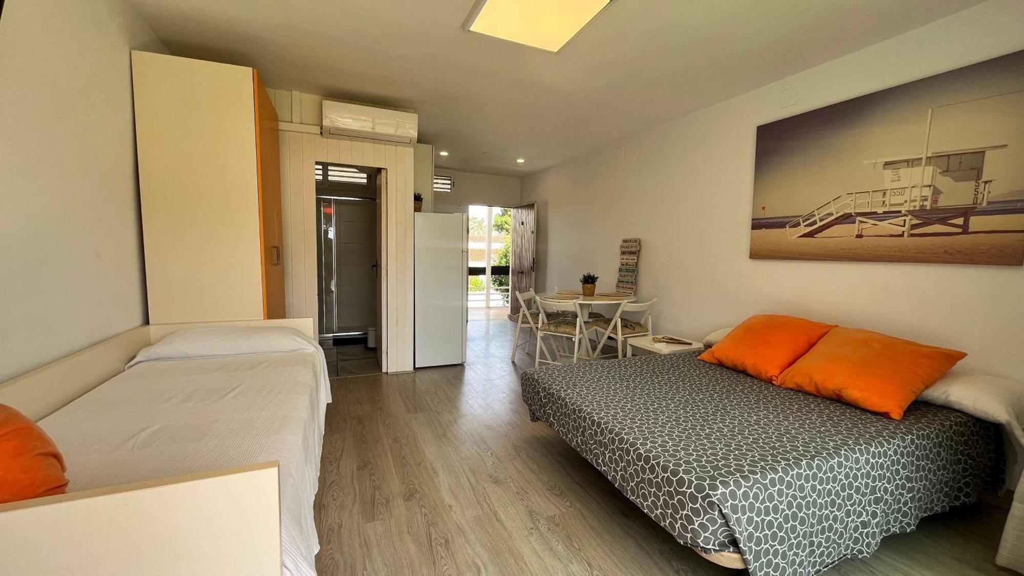 Residencia Beach 坎布里尔斯 外观 照片
