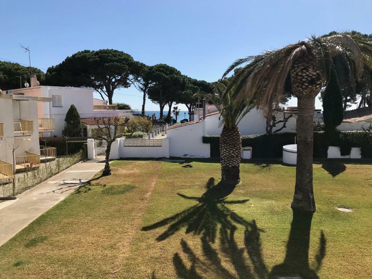 Residencia Beach 坎布里尔斯 外观 照片